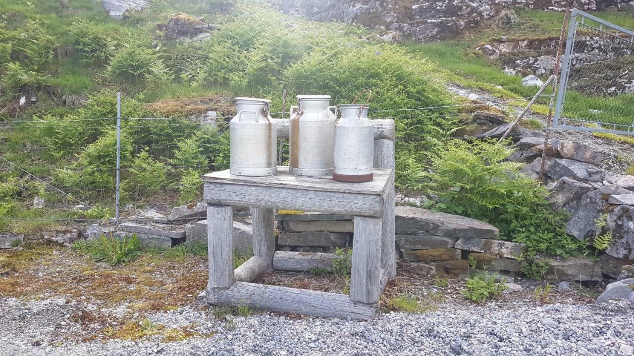 Molvik Hytten Villa Ostereidet Eksteriør billede